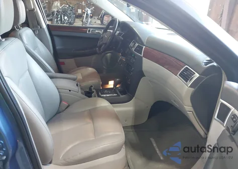 2007 Chrysler Pacifica Touring z USA, uszkodzony, nr VIN 2A8GF68X37R224714